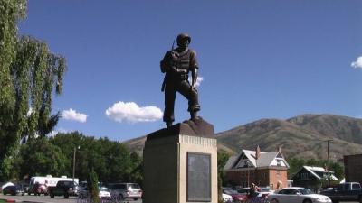Statue of a World War 2 soldier